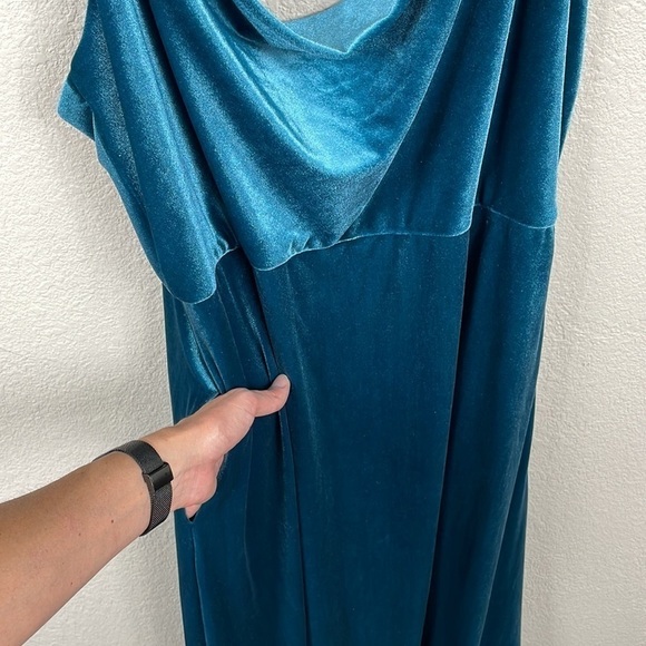 NWT After Six Cowl Neck Velvet Gown Bridesmaid Dress Dutch Blue 1541 Sz 16 - Picture 4 of 12